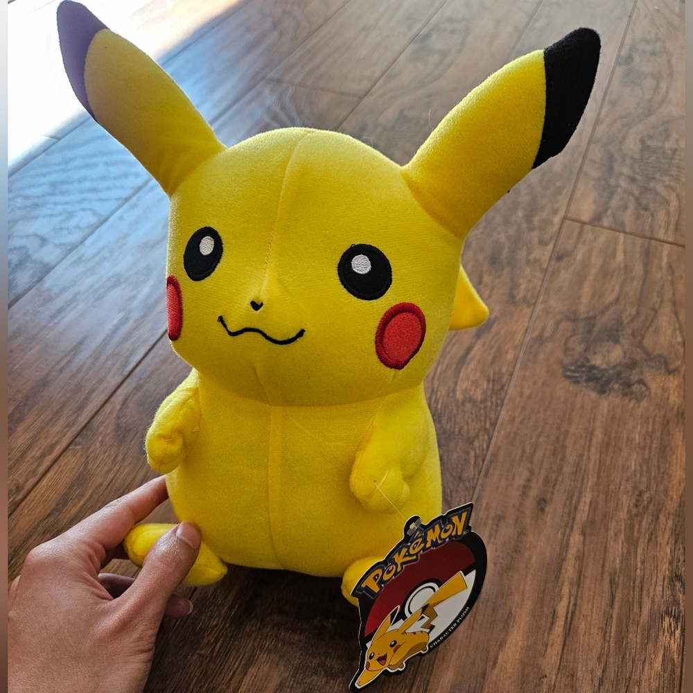 Pikachu Pokemon Official Plush